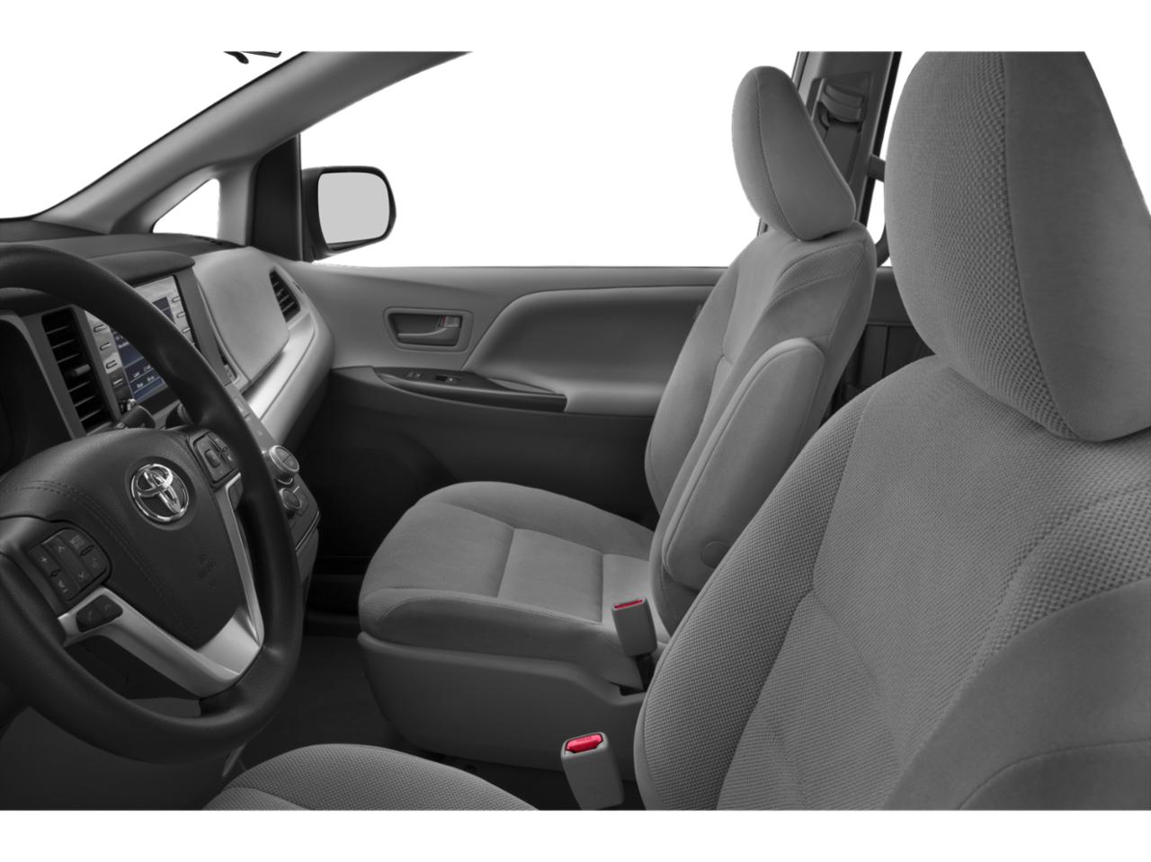 2019 Toyota Sienna Vehicle Photo in Gatesville, TX 76528