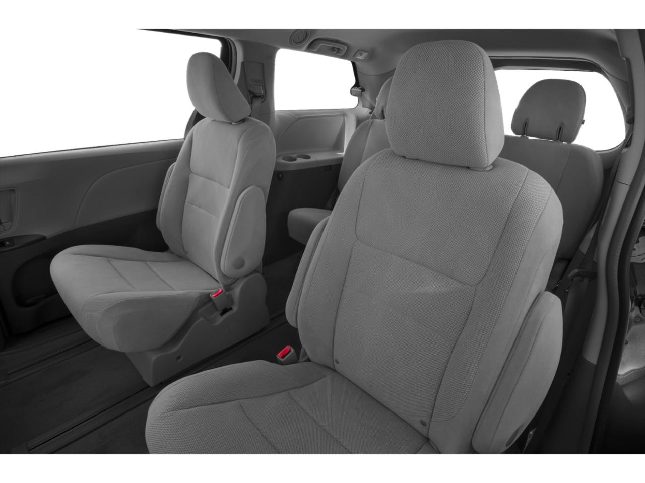 2019 Toyota Sienna Vehicle Photo in Gatesville, TX 76528