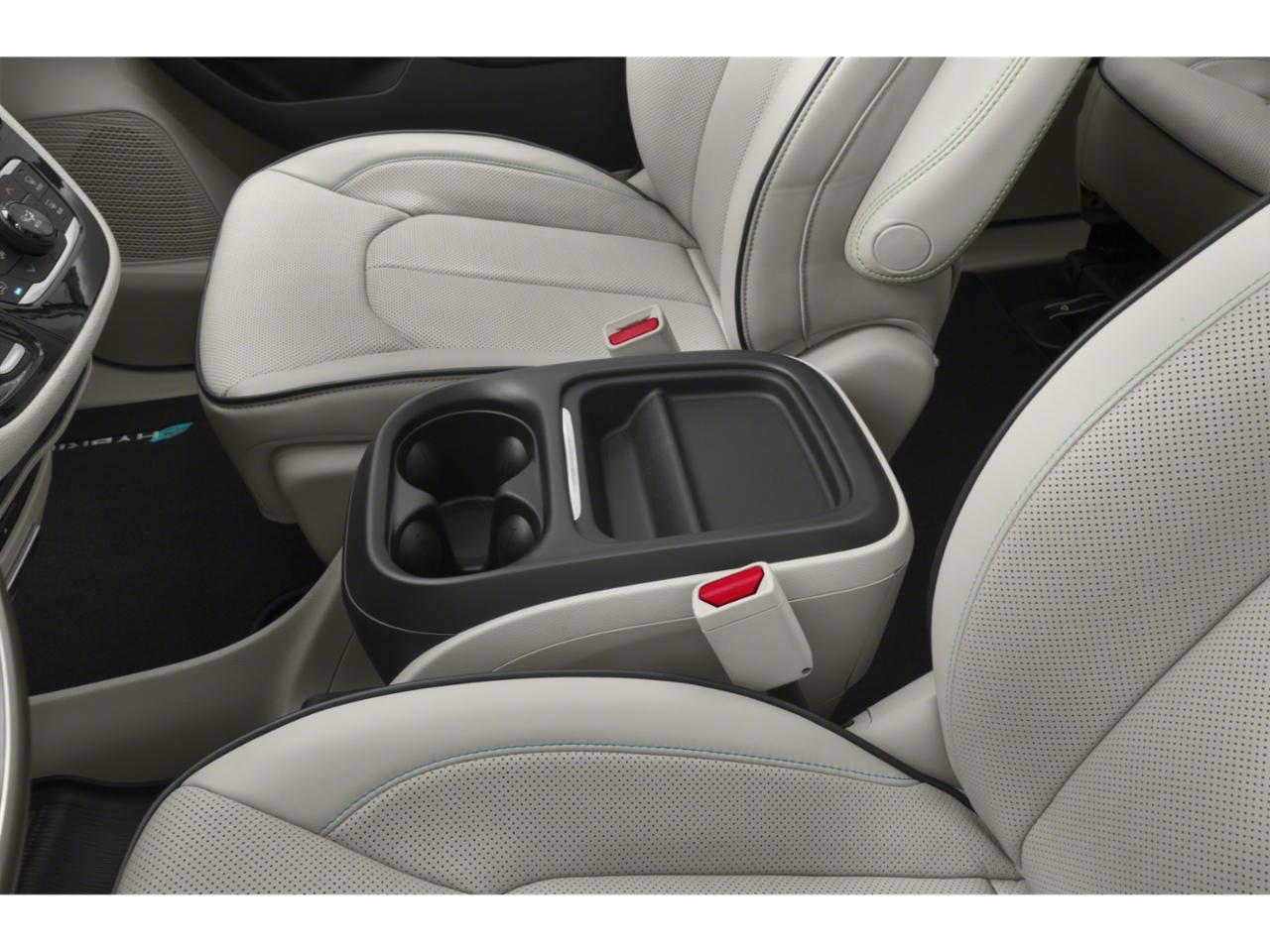 2020 Chrysler Pacifica Vehicle Photo in Doylsetown, PA 18901