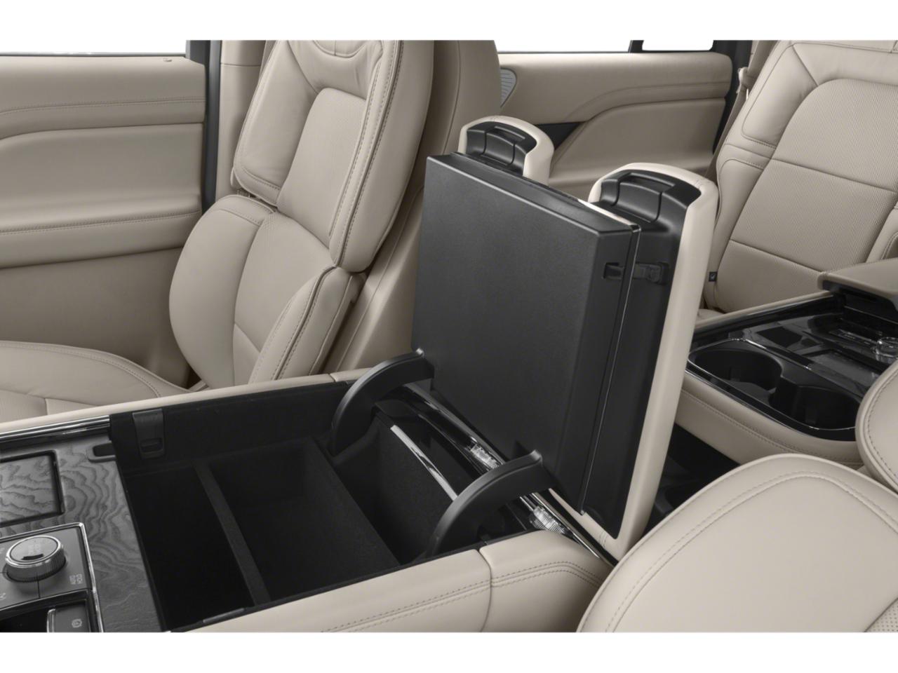 2021 Lincoln Navigator Vehicle Photo in Tampa, FL 33612