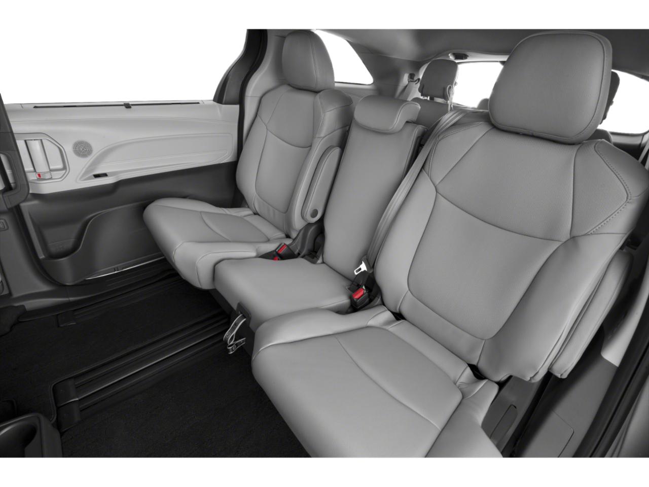 2021 Toyota Sienna Vehicle Photo in Tustin, CA 92782