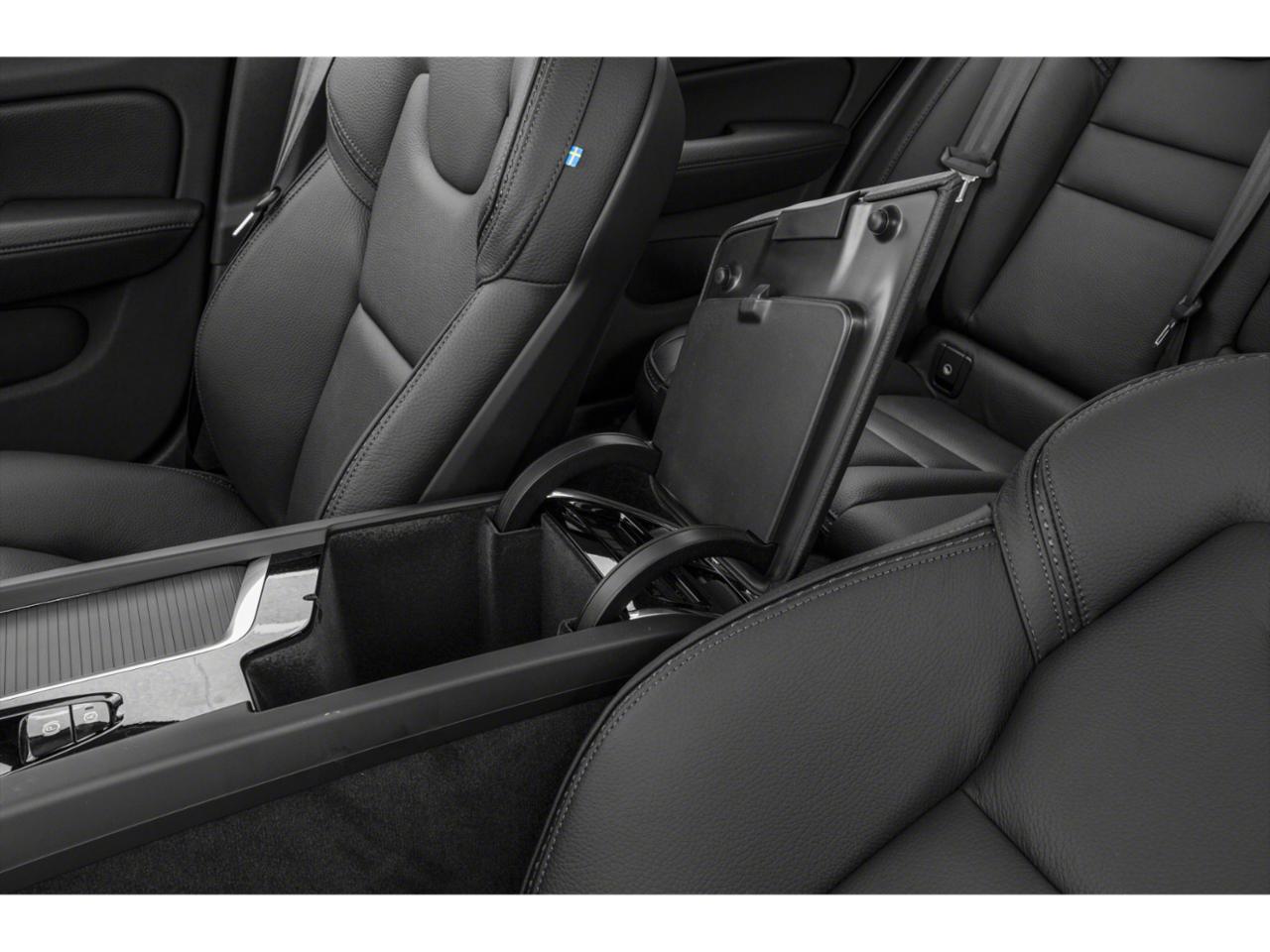 2022 Volvo V60 Cross Country Vehicle Photo in Appleton, WI 54913