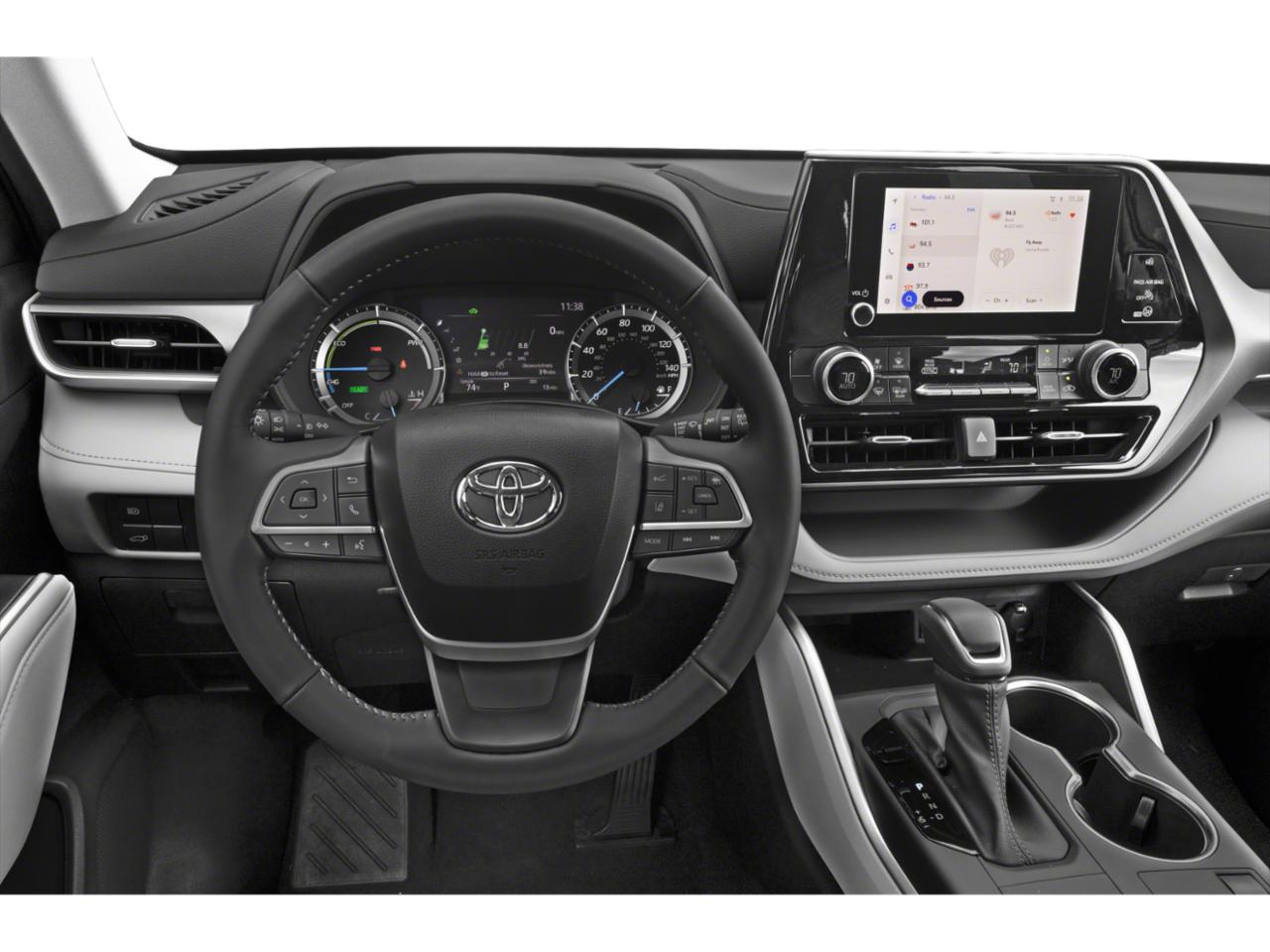 2024 Toyota Highlander Vehicle Photo in Riverdale, UT 84405