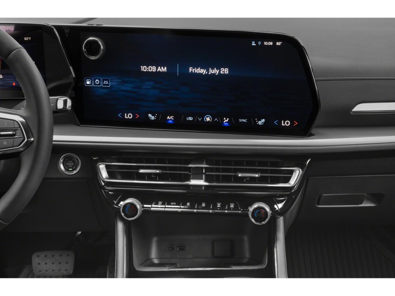 2025 Chevrolet Traverse Vehicle Photo in Denton, TX 76205