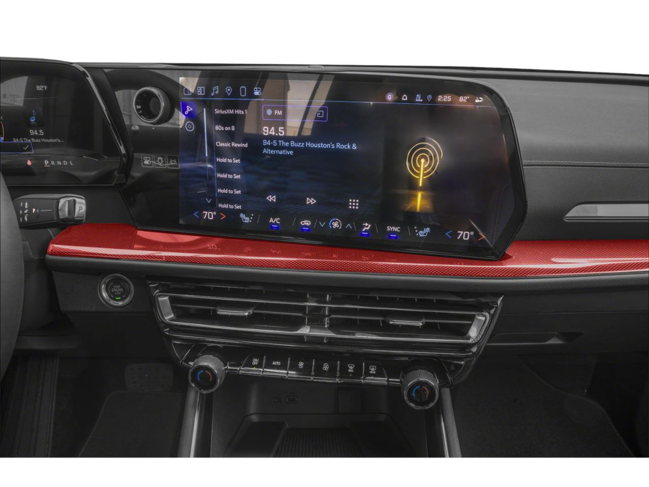 2025 Chevrolet Traverse Vehicle Photo in APPLETON, WI 54914-4656