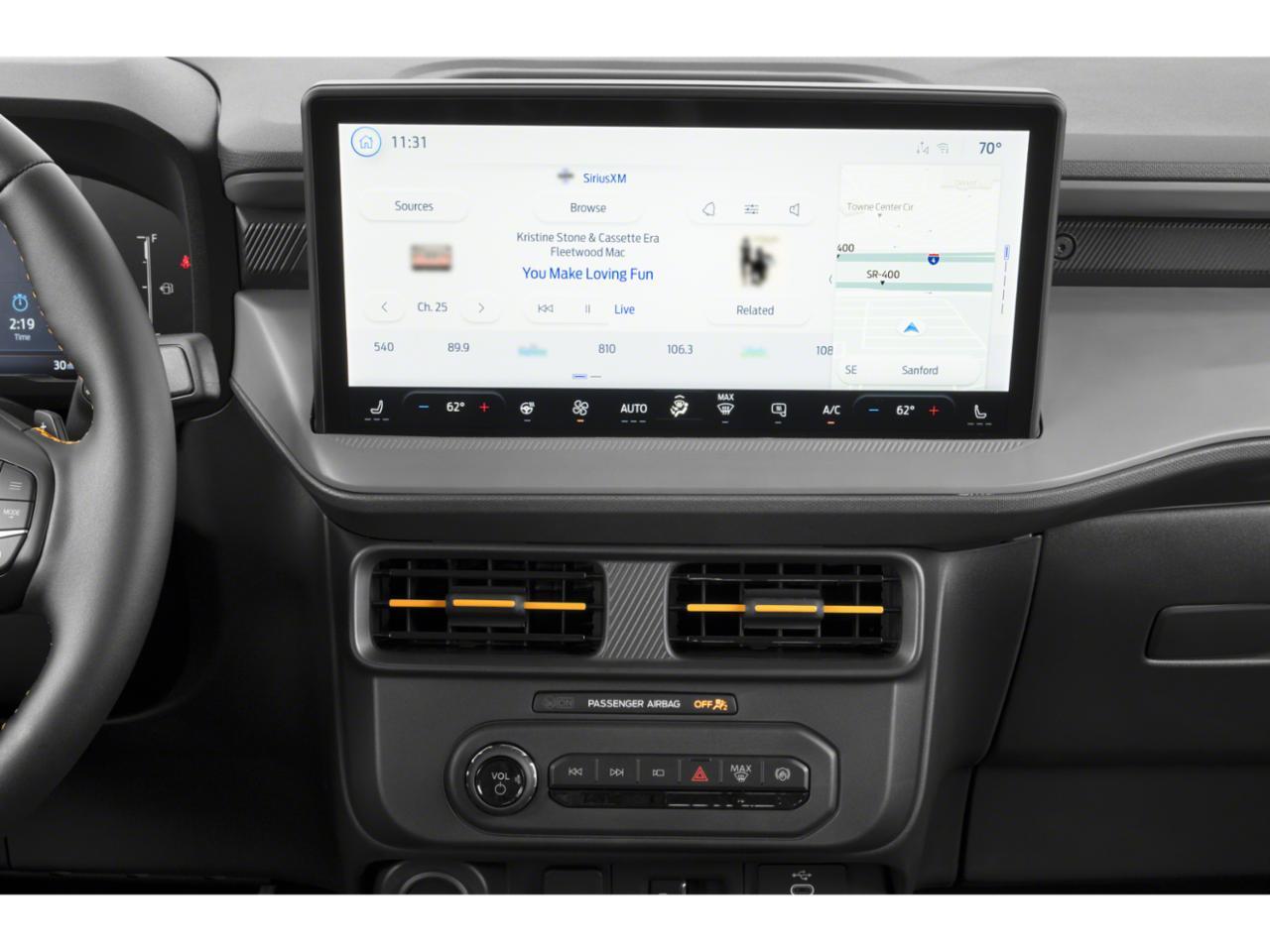 2025 Ford Maverick Vehicle Photo in Neenah, WI 54956