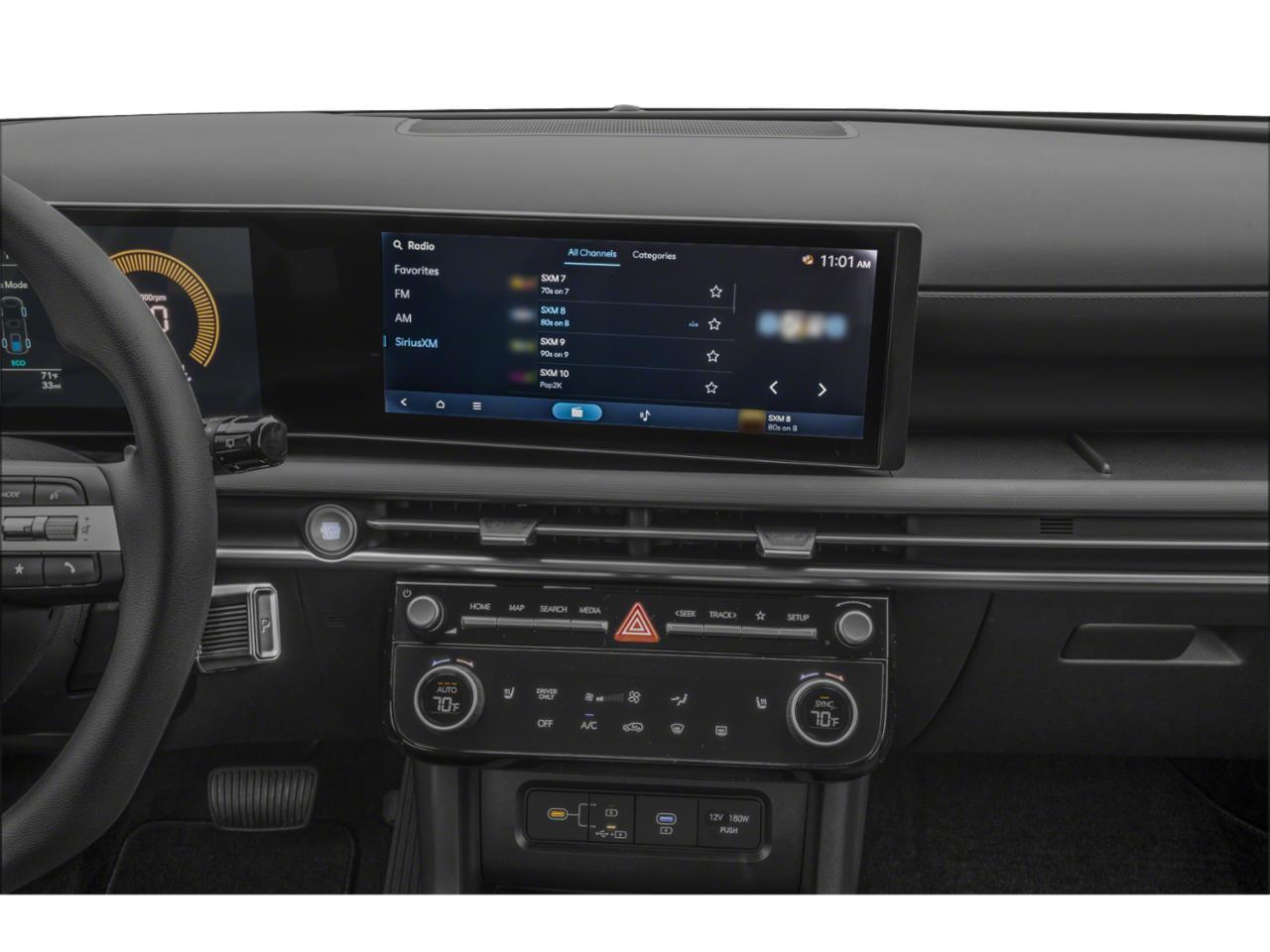 2025 Hyundai TUCSON Hybrid Vehicle Photo in Green Bay, WI 54304