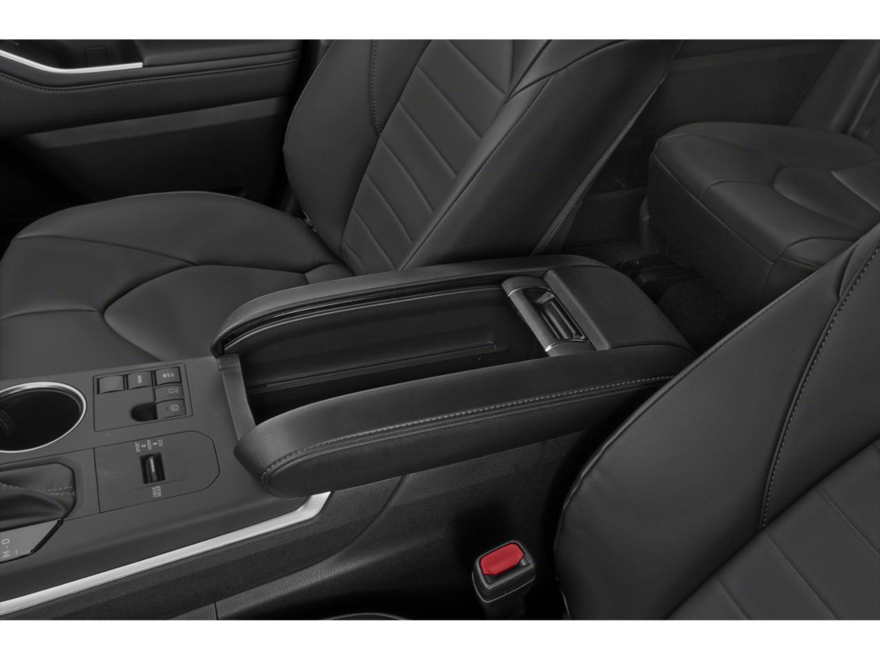 2025 Toyota Highlander Vehicle Photo in Riverdale, UT 84405