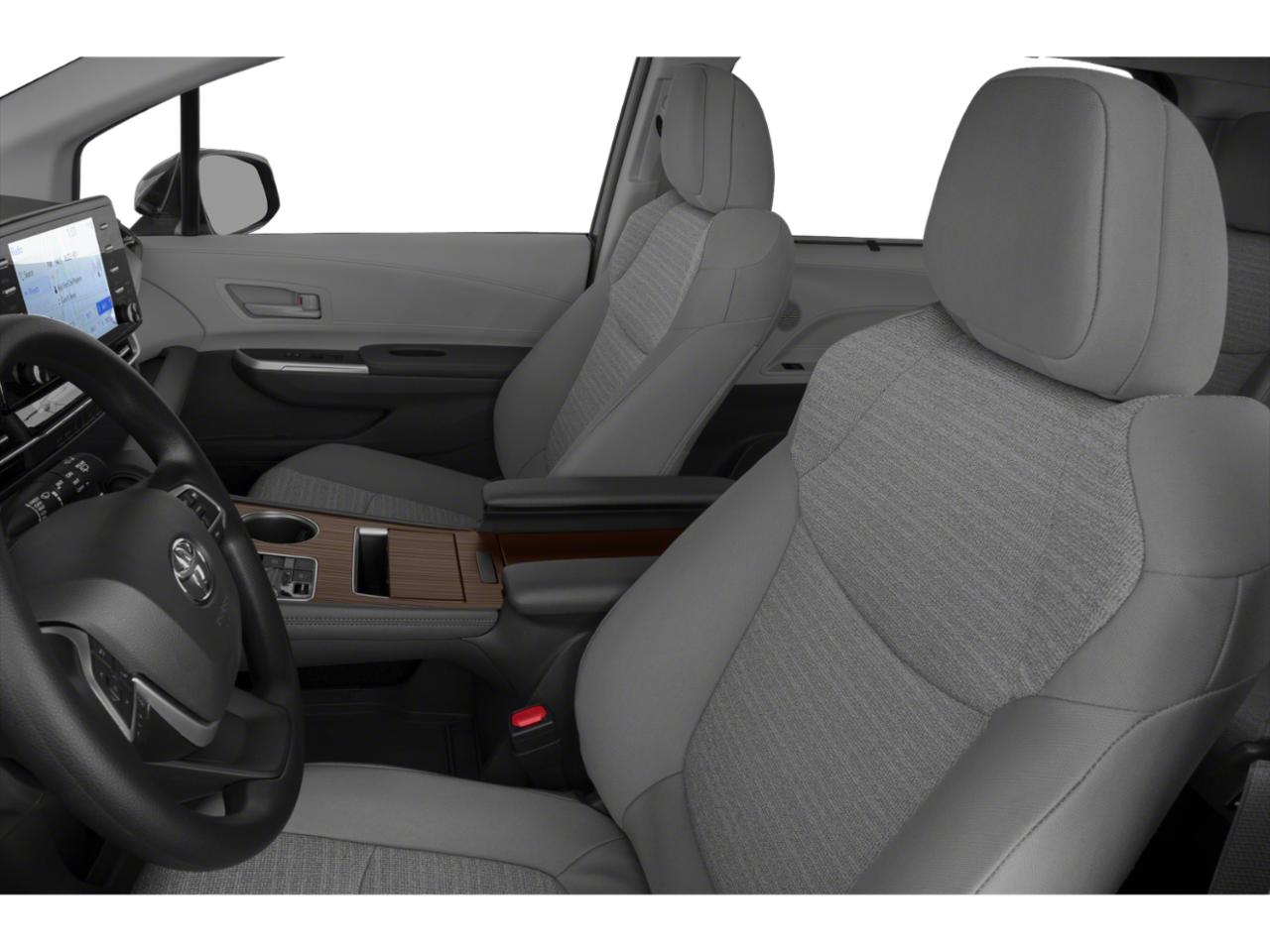 2025 Toyota Sienna Vehicle Photo in Oshkosh, WI 54904