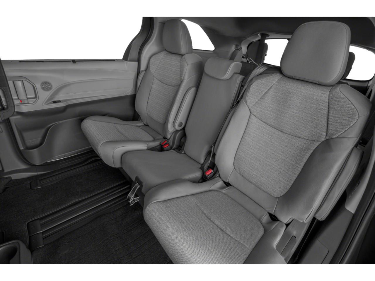 2025 Toyota Sienna Vehicle Photo in Oshkosh, WI 54904
