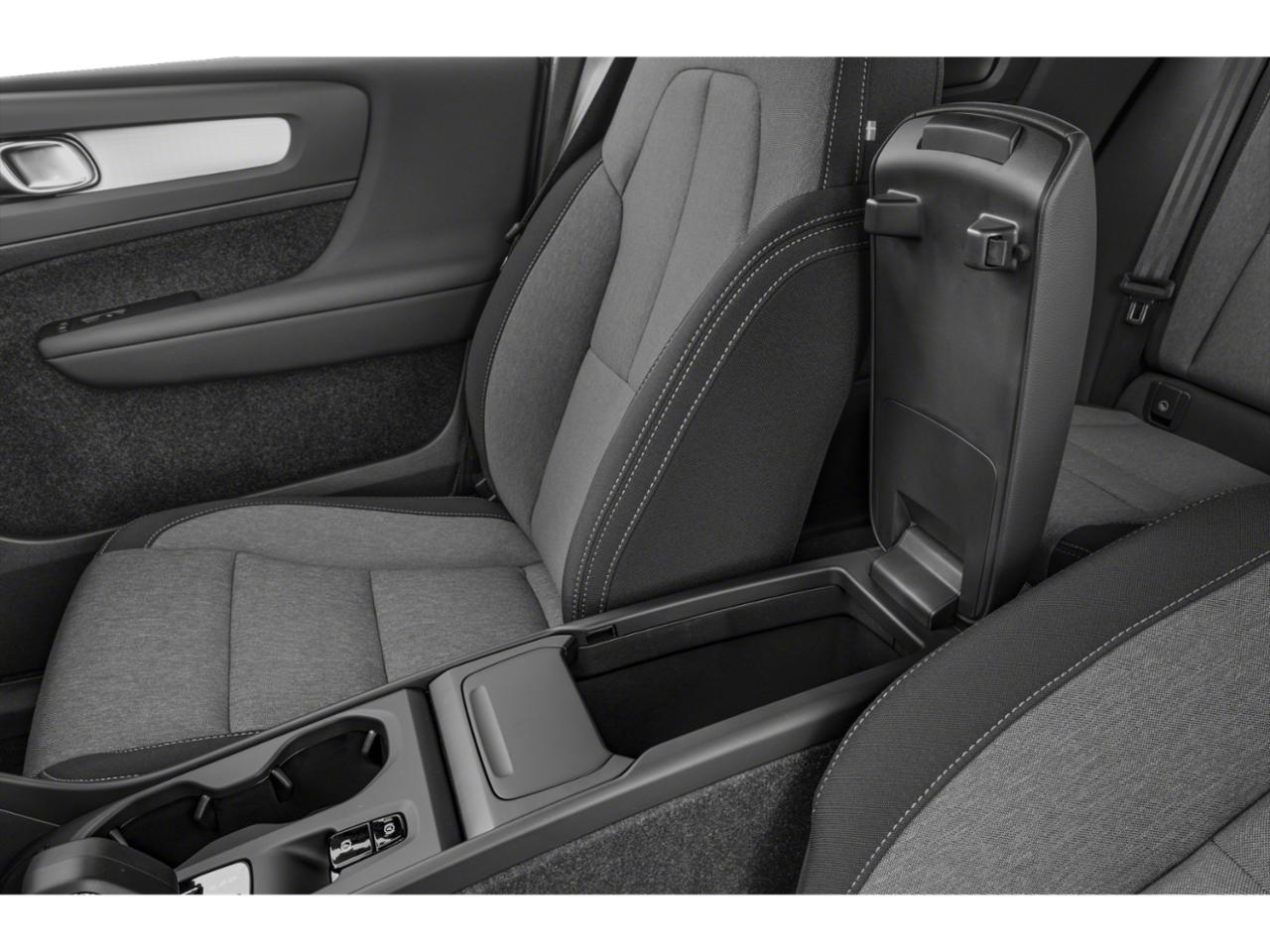 2025 Volvo XC40 Vehicle Photo in Appleton, WI 54913