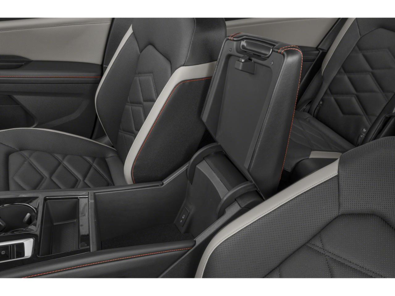 2025 Volkswagen Atlas Vehicle Photo in Appleton, WI 54913