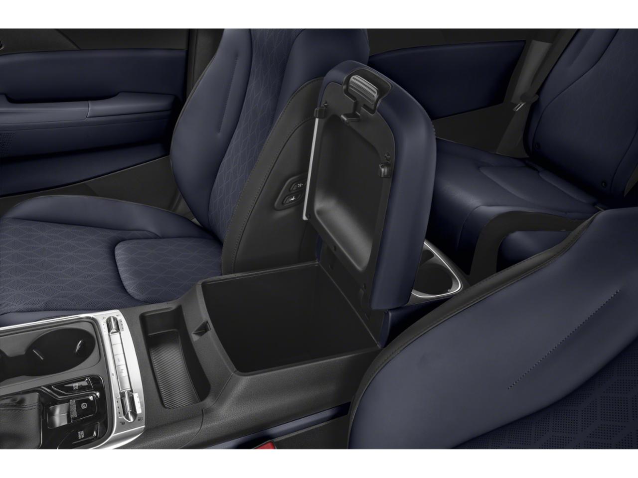 2026 Kia Carnival Vehicle Photo in Oshkosh, WI 54904