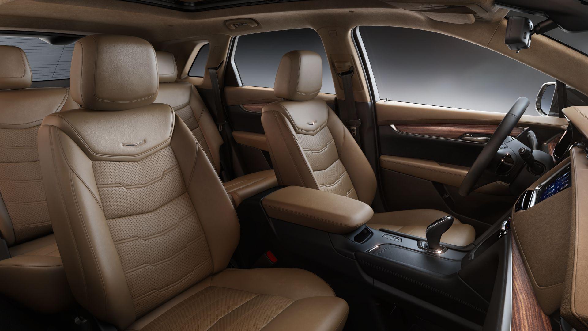 2018 Cadillac XT5 Vehicle Photo in APPLETON, WI 54914-4656