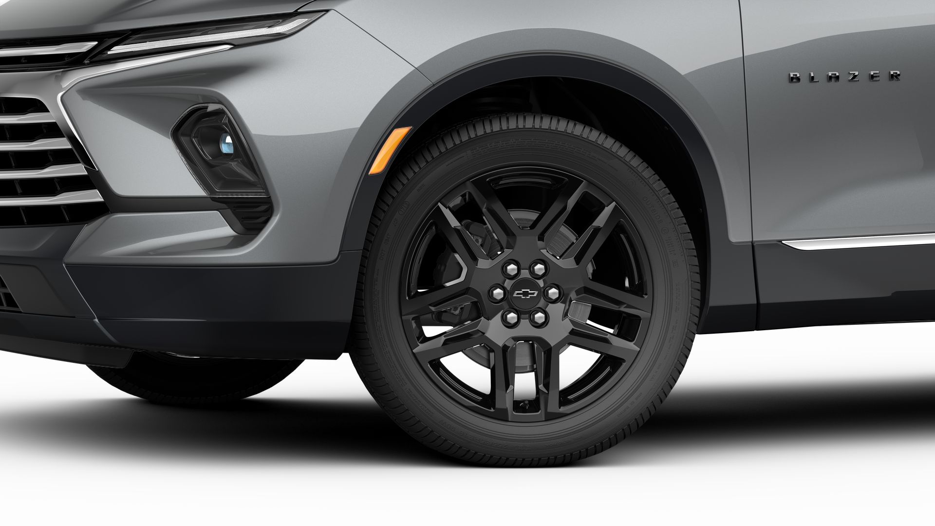 2025 Chevrolet Blazer Vehicle Photo in VALENCIA, CA 91355-1705