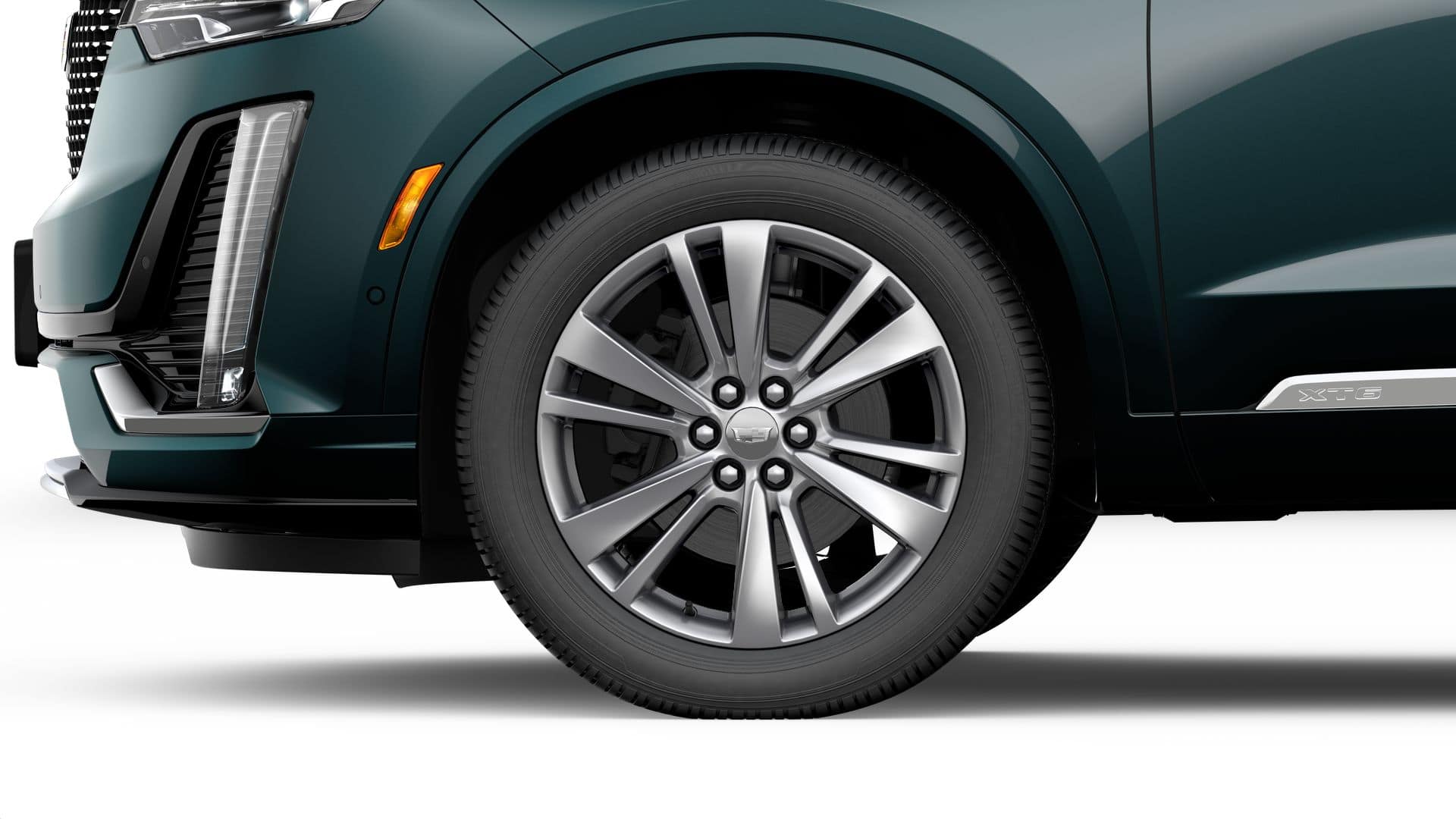 2025 Cadillac XT6 Vehicle Photo in GREEN BAY, WI 54303-3330