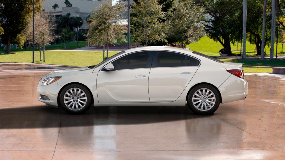 2013 Buick Regal Vehicle Photo in AKRON, OH 44303-2185