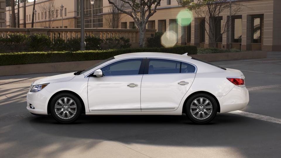 2013 Buick LaCrosse Vehicle Photo in Akron, OH 44320