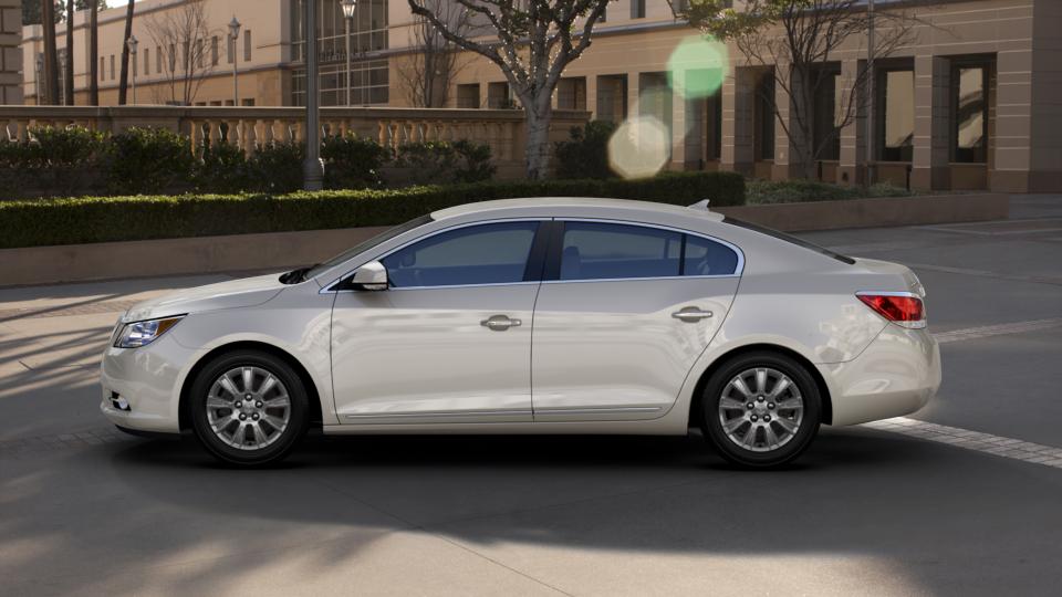 2013 Buick LaCrosse Vehicle Photo in GREEN BAY, WI 54303-3330