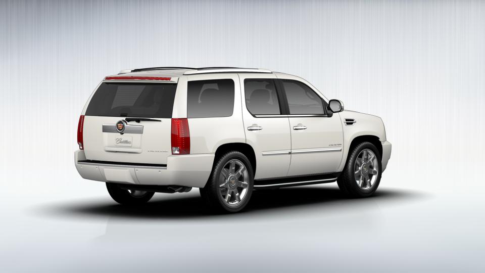 2012 Cadillac Escalade Vehicle Photo in MEDINA, OH 44256-9631