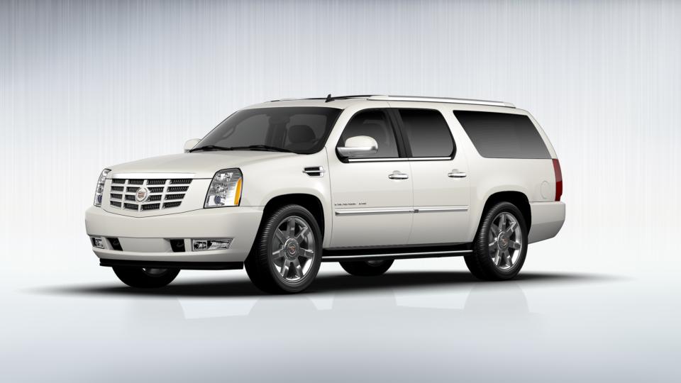 2012 Cadillac Escalade ESV Vehicle Photo in INDEPENDENCE, MO 64055-1377