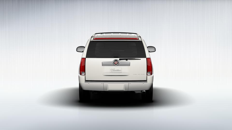 2012 Cadillac Escalade ESV Vehicle Photo in INDEPENDENCE, MO 64055-1377