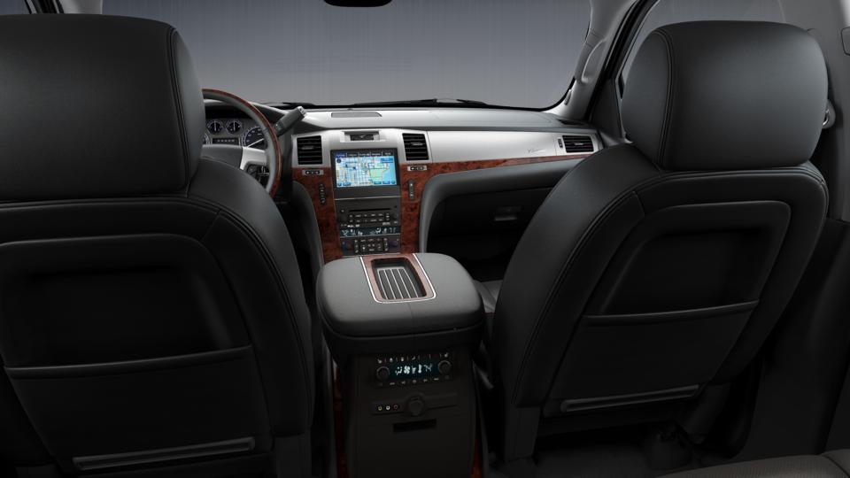 2012 Cadillac Escalade ESV Vehicle Photo in INDEPENDENCE, MO 64055-1377