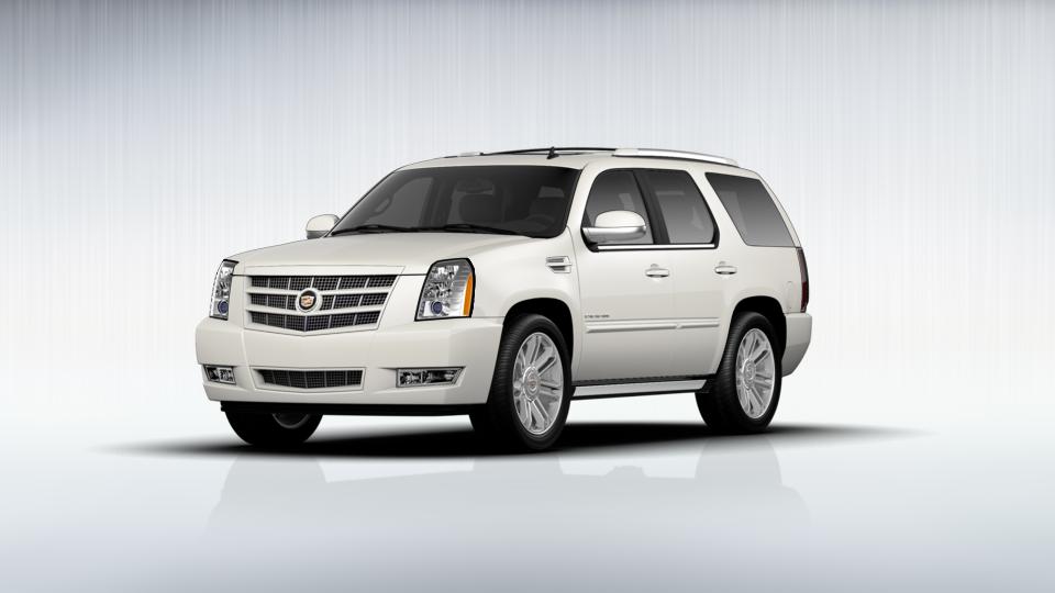 2012 Cadillac Escalade Vehicle Photo in COLUMBIA, MO 65203-3903