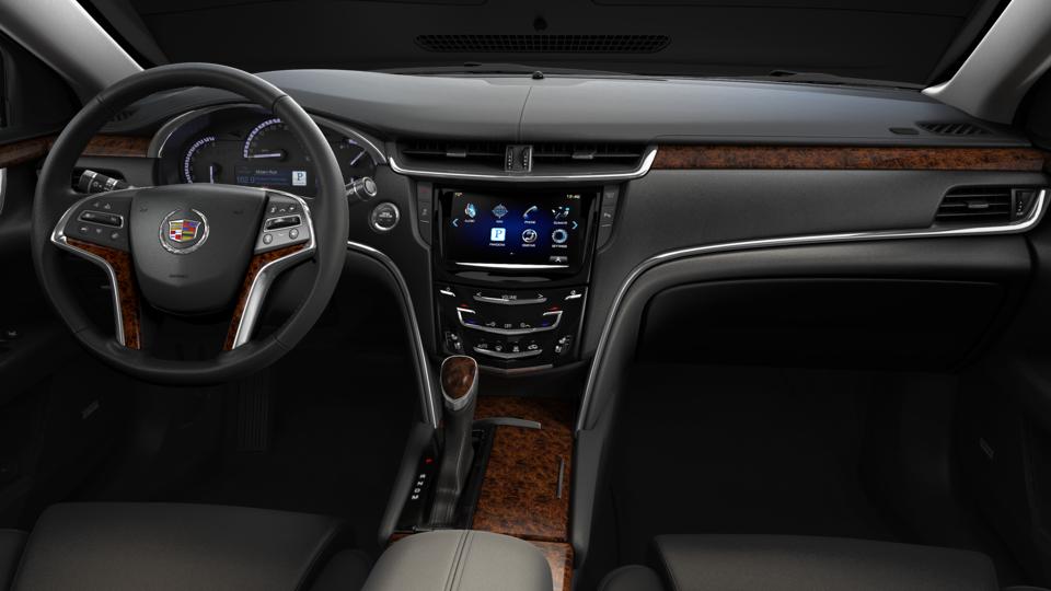 2013 Cadillac XTS Vehicle Photo in Akron, OH 44320