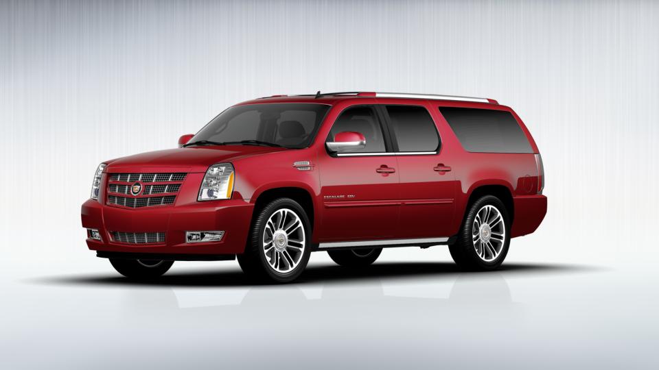 2013 Cadillac Escalade ESV Vehicle Photo in TIMONIUM, MD 21093-2300