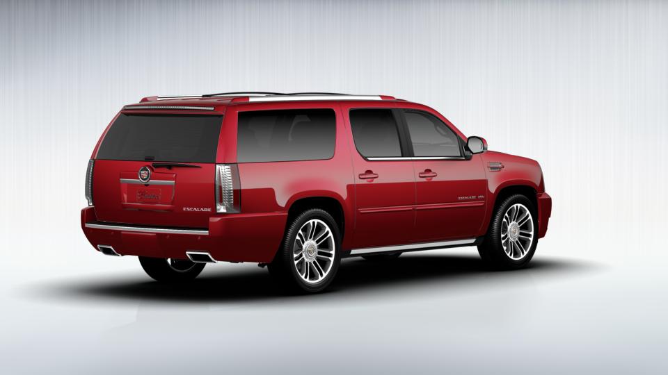 2013 Cadillac Escalade ESV Vehicle Photo in TIMONIUM, MD 21093-2300