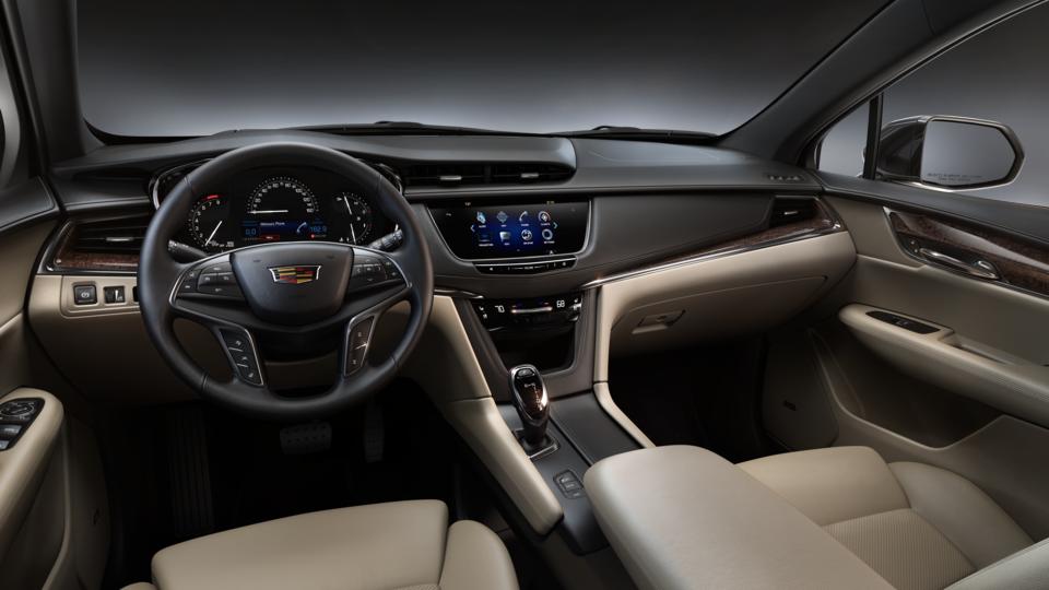 2017 Cadillac XT5 Vehicle Photo in Spokane Valley, WA 99212