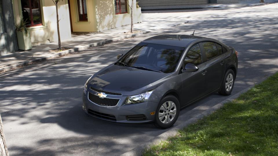 2013 Chevrolet Cruze Vehicle Photo in AURORA, CO 80011-6998