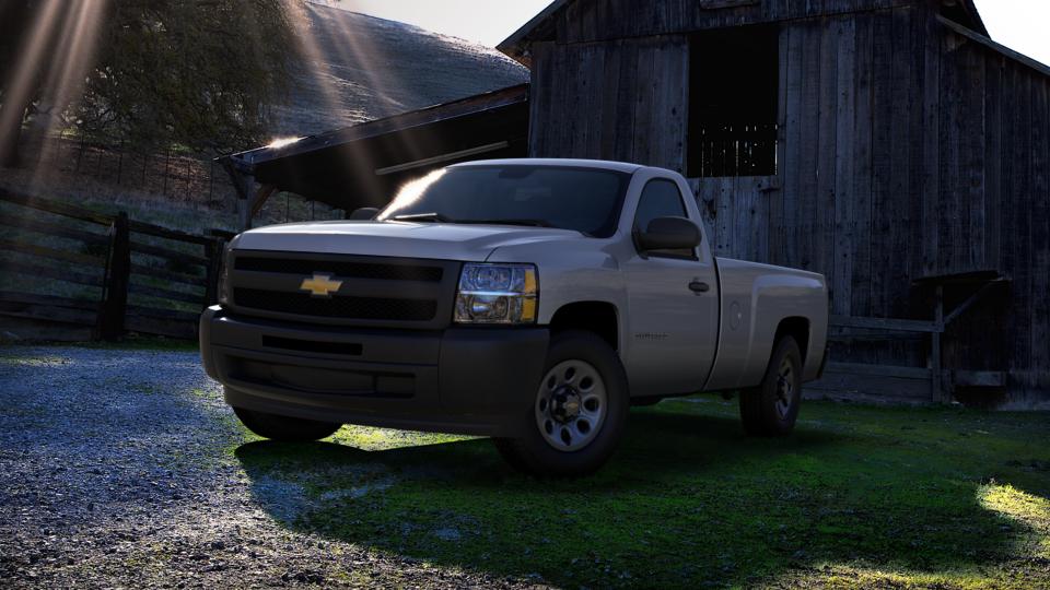 2013 Chevrolet Silverado 1500 Vehicle Photo in CEDAR RAPIDS, IA 52402-2447