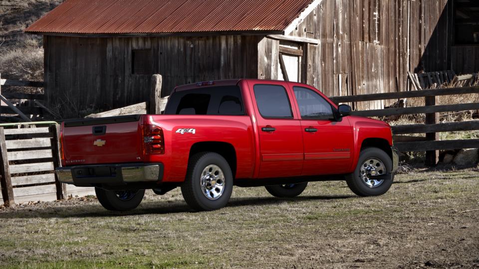 2013 Chevrolet Silverado 1500 Vehicle Photo in ENGLEWOOD, CO 80113-6708