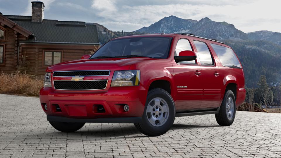 2013 Chevrolet Suburban Vehicle Photo in PEMBROKE PINES, FL 33024-6534