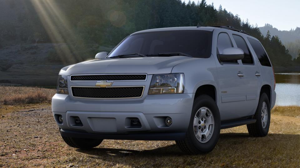 2013 Chevrolet Tahoe Vehicle Photo in DENTON, TX 76210-9321