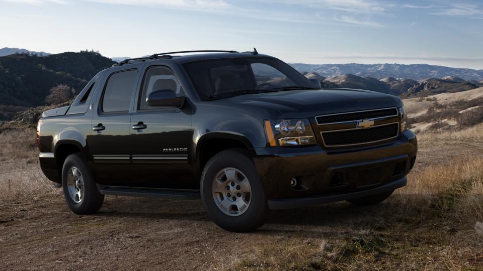 2013 Chevrolet Avalanche Vehicle Photo in Pinellas Park , FL 33781