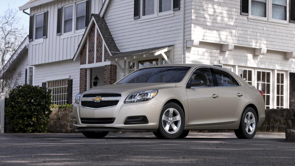 2013 Chevrolet Malibu Vehicle Photo in WEST FRANKFORT, IL 62896-4173
