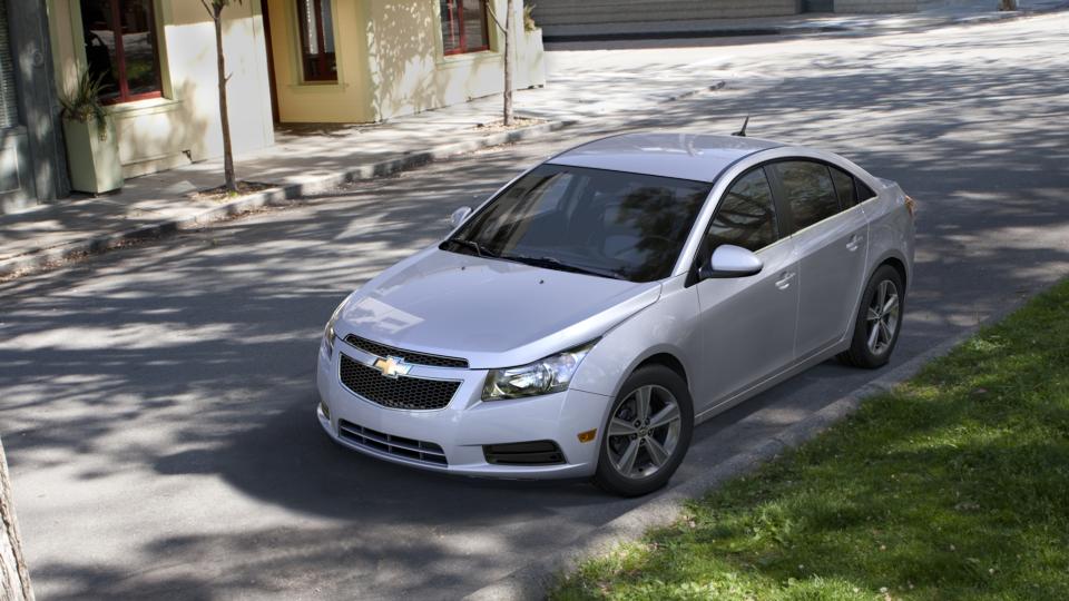 Used 2014 Chevrolet Cruze 2LT with VIN 1G1PE5SB2E7120322 for sale in Chambersburg, PA