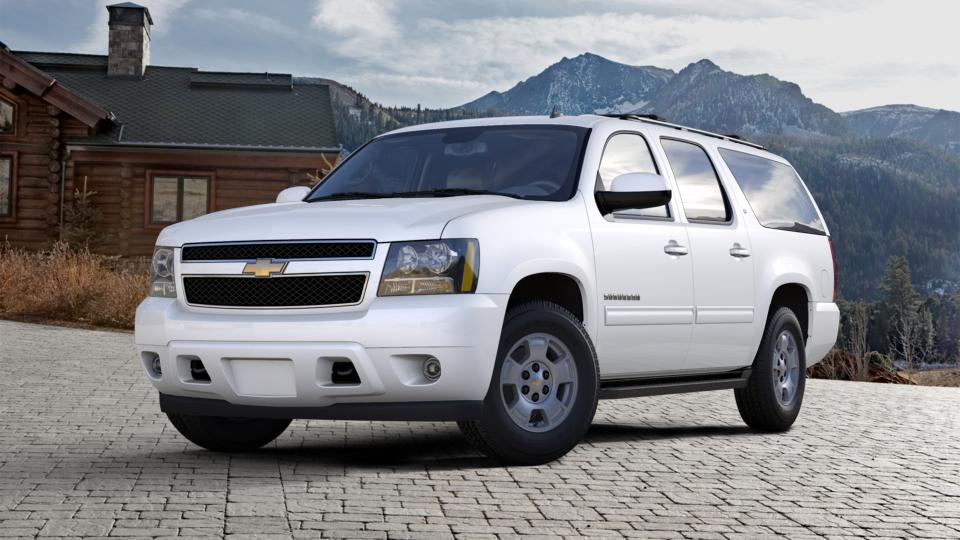 2014 Chevrolet Suburban Vehicle Photo in DENTON, TX 76210-9321