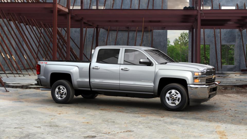 2015 Chevrolet Silverado 2500HD LT photo 3