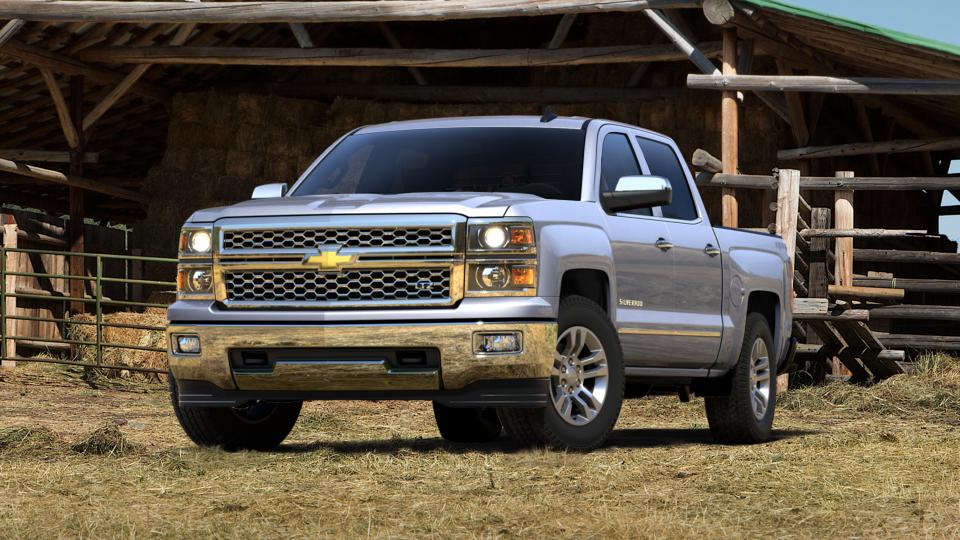 2015 Chevrolet Silverado 1500 Vehicle Photo in MOON TOWNSHIP, PA 15108-2571