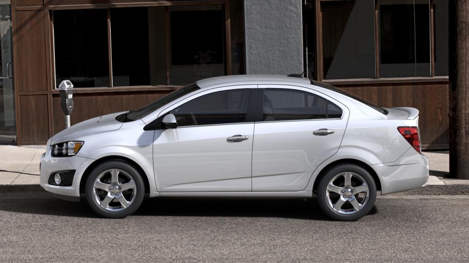 2016 Chevrolet Sonic Vehicle Photo in KANSAS CITY, MO 64114-4502