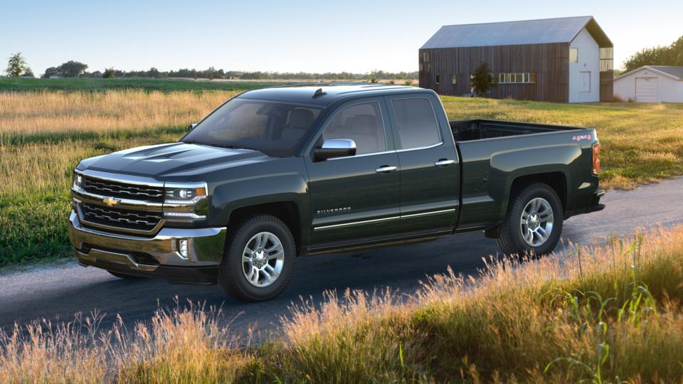 2017 Chevrolet Silverado 1500 Vehicle Photo in MOON TOWNSHIP, PA 15108-2571