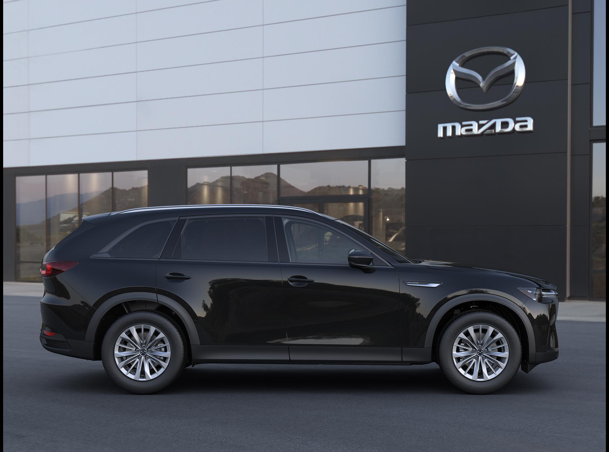 2025 Mazda CX-90 Vehicle Photo in Green Bay, WI 54304