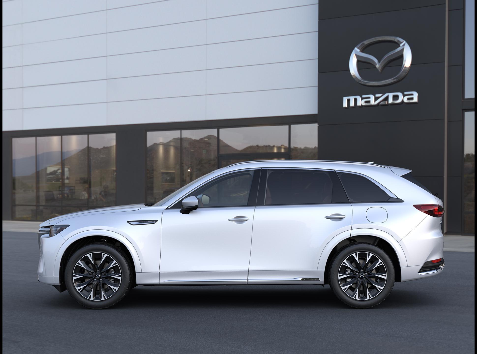 2025 Mazda CX-90 Vehicle Photo in Green Bay, WI 54304