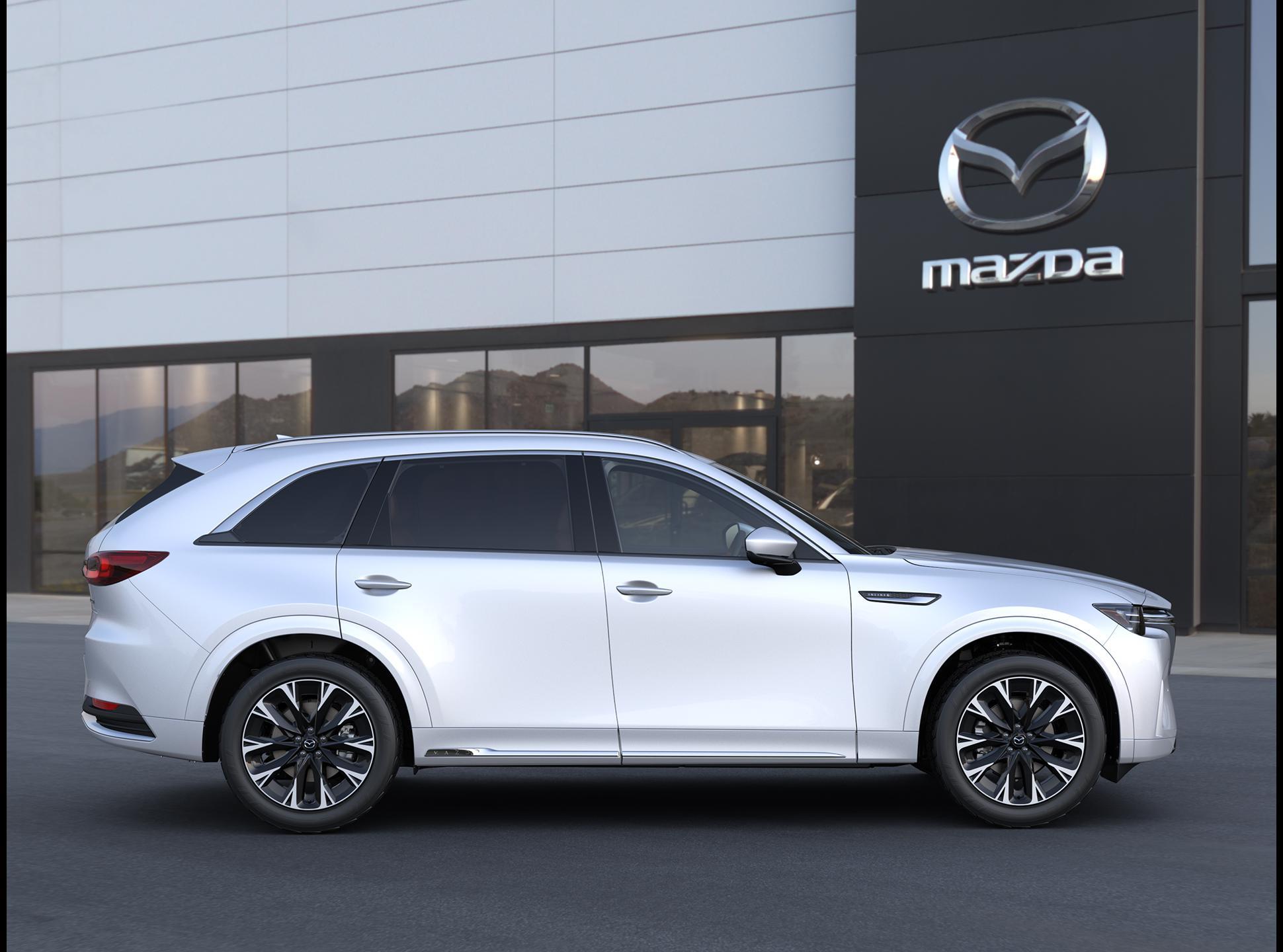 2025 Mazda CX-90 Vehicle Photo in Green Bay, WI 54304