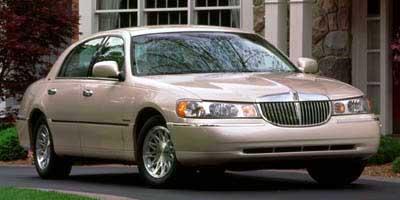 1999 Lincoln Town Car SIGNATURE photo 1