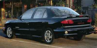 Research 2002
                  PONTIAC Sunfire pictures, prices and reviews